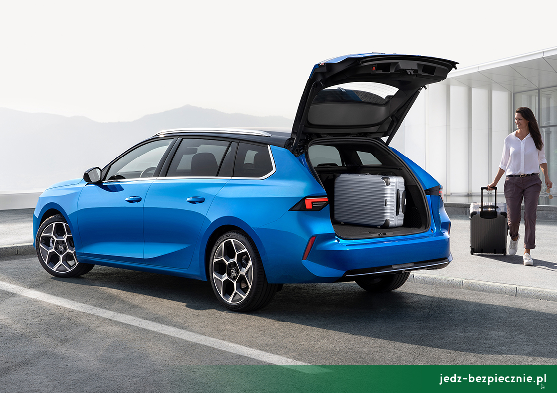Premiera tygodnia - Opel Astra Sports Tourer - bagażnik kombi